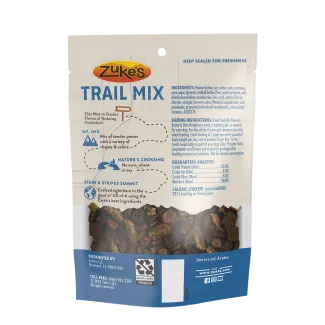 Zukes Trail Mix Peanut Butter and Oats Recipe dog treats back of packaging back packaging